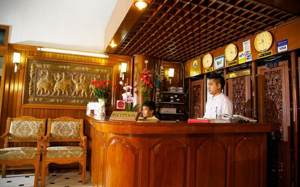 Yoma Hotel Yangon Ngoại thất bức ảnh